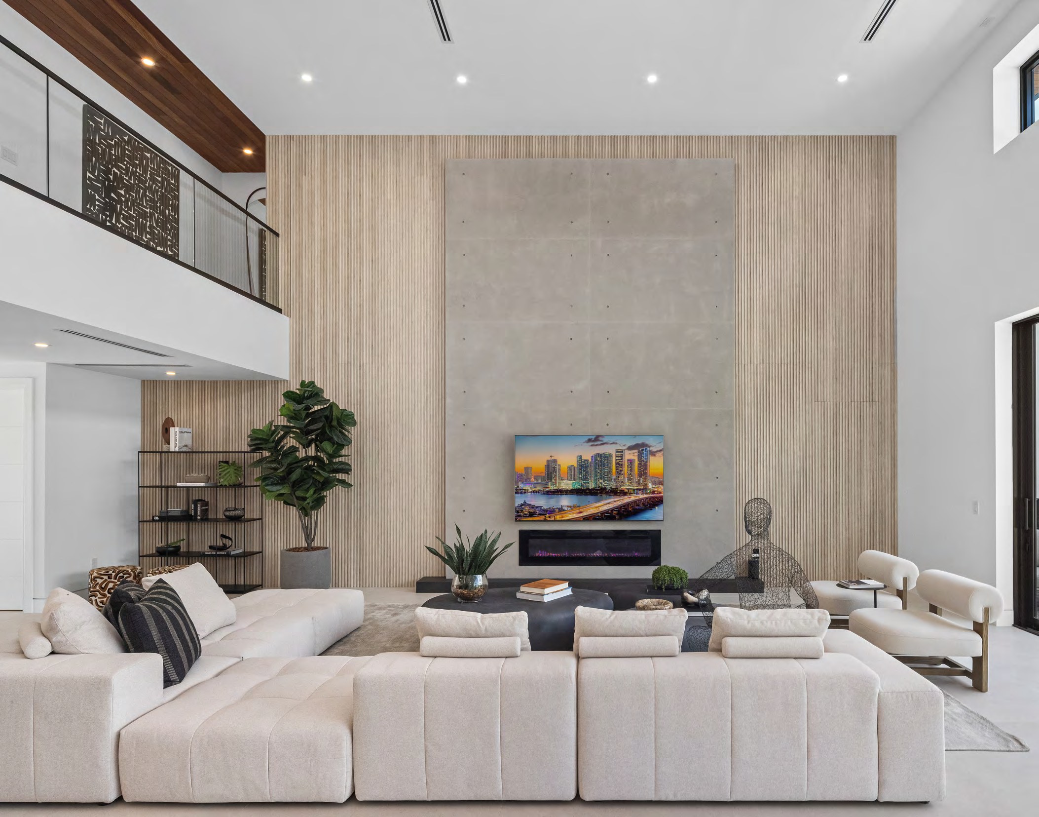 Sala de Pinecrest VII